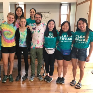 Student Volunteers for Clean Break